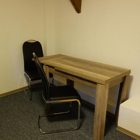 Zehnthof Hotel Geldersheim Room photo